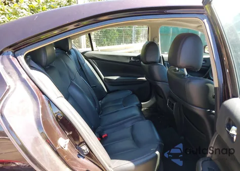 2014 Nissan Maxima 3.5 S/3.5 Sv z USA, uszkodzony, nr VIN 1N4AA5AP3EC445645